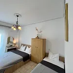 C14 Apartment4 *