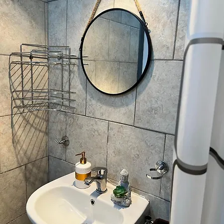 Апартаменты C14 Apartment4 *